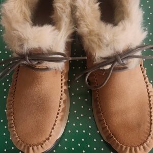 Cozy Tan Faux Fur Lined Moccasin Slippers